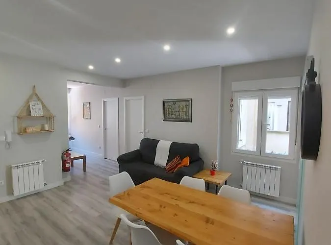 Precioso Piso Centrico En Gijon- Vut 3958 *